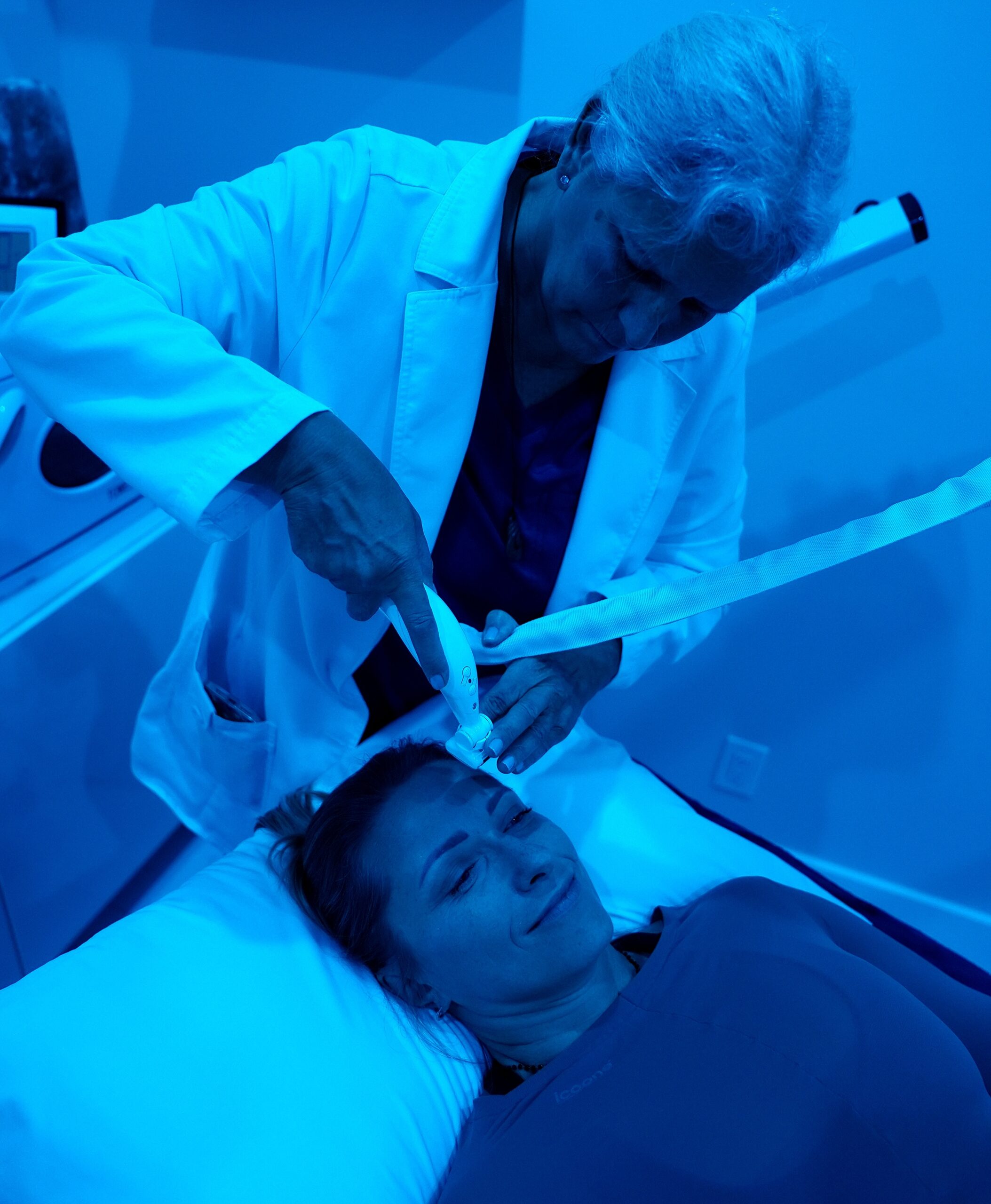 Icoone Face 2 copy Musculoskeletal treatment at carmen care