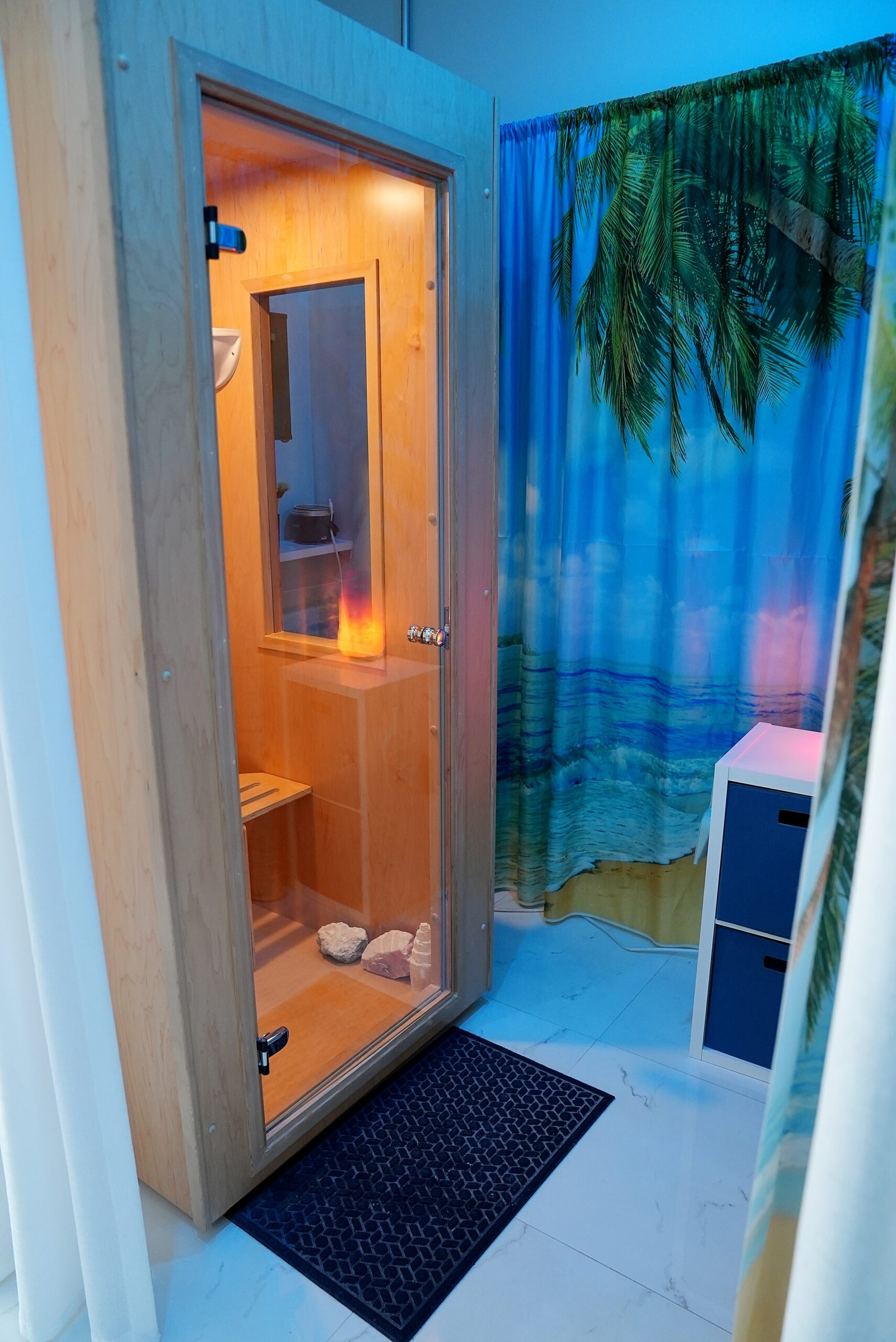 Saltbooth salt therapy booth